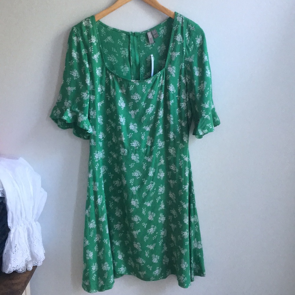 NWT Asos green floral dres